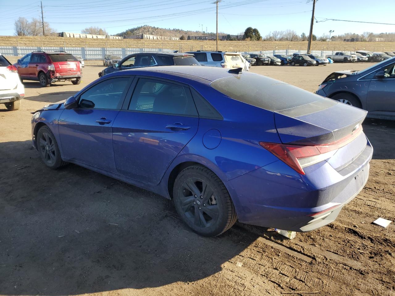 2022 Hyundai Elantra - Image 2