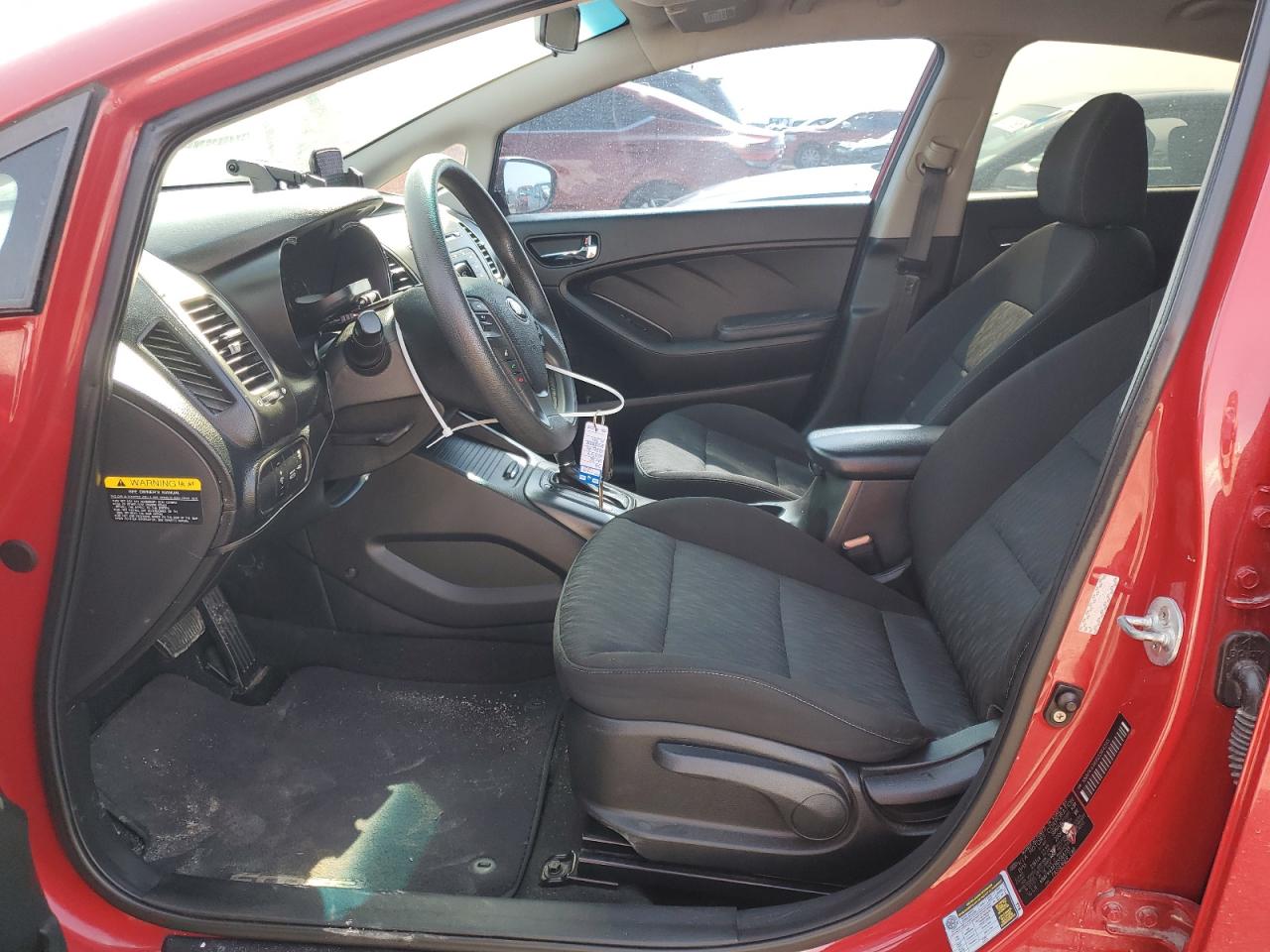 2016 Kia Forte - Image 7