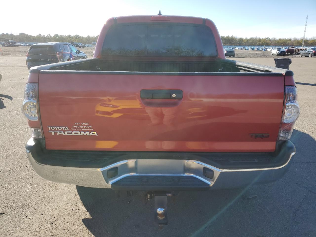2012 Toyota Tacoma - Image 6