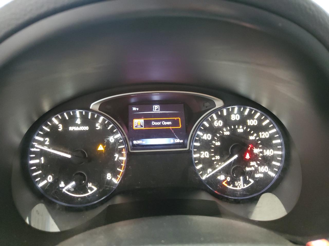 2017 Nissan Altima - Image 9