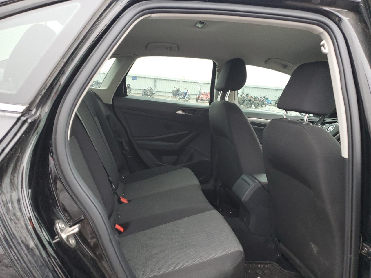 2021 Volkswagen Jetta - Image 10
