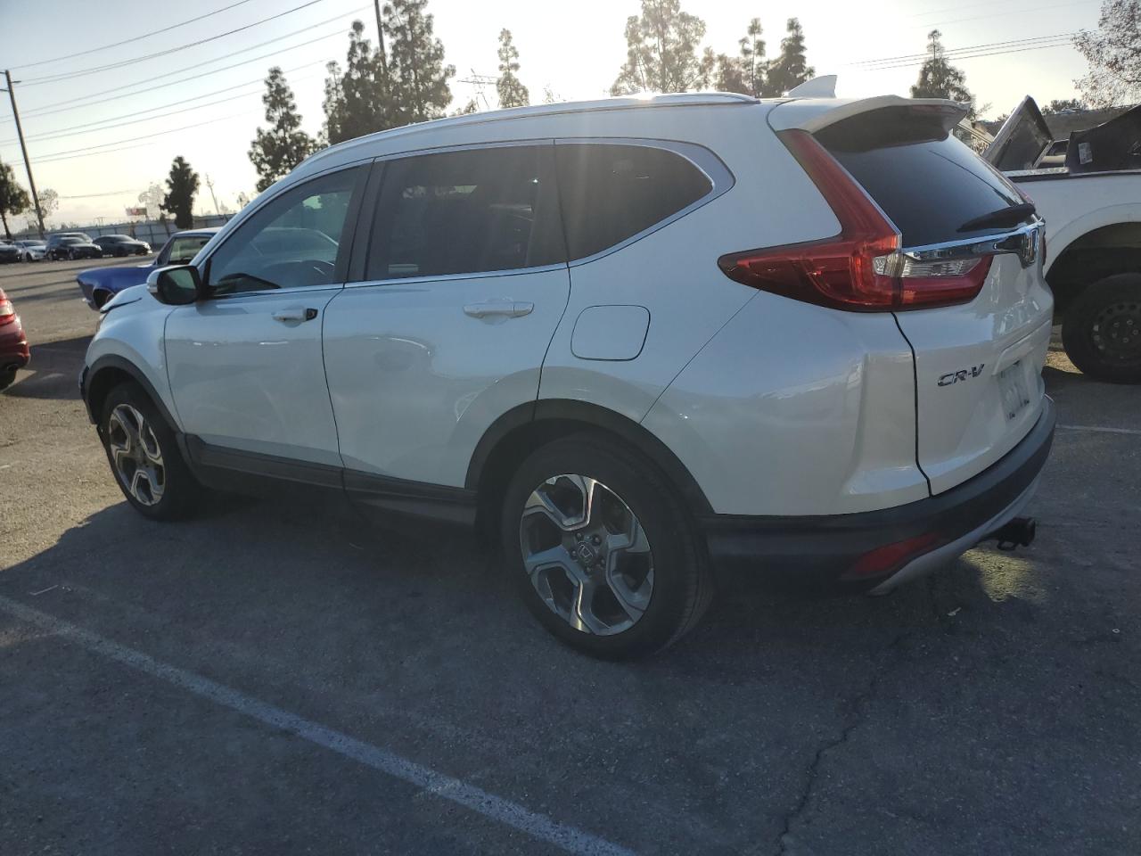 2017 Honda CR-V - Image 2