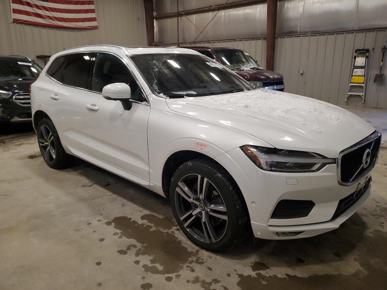 2019 Volvo XC60 - Image 4