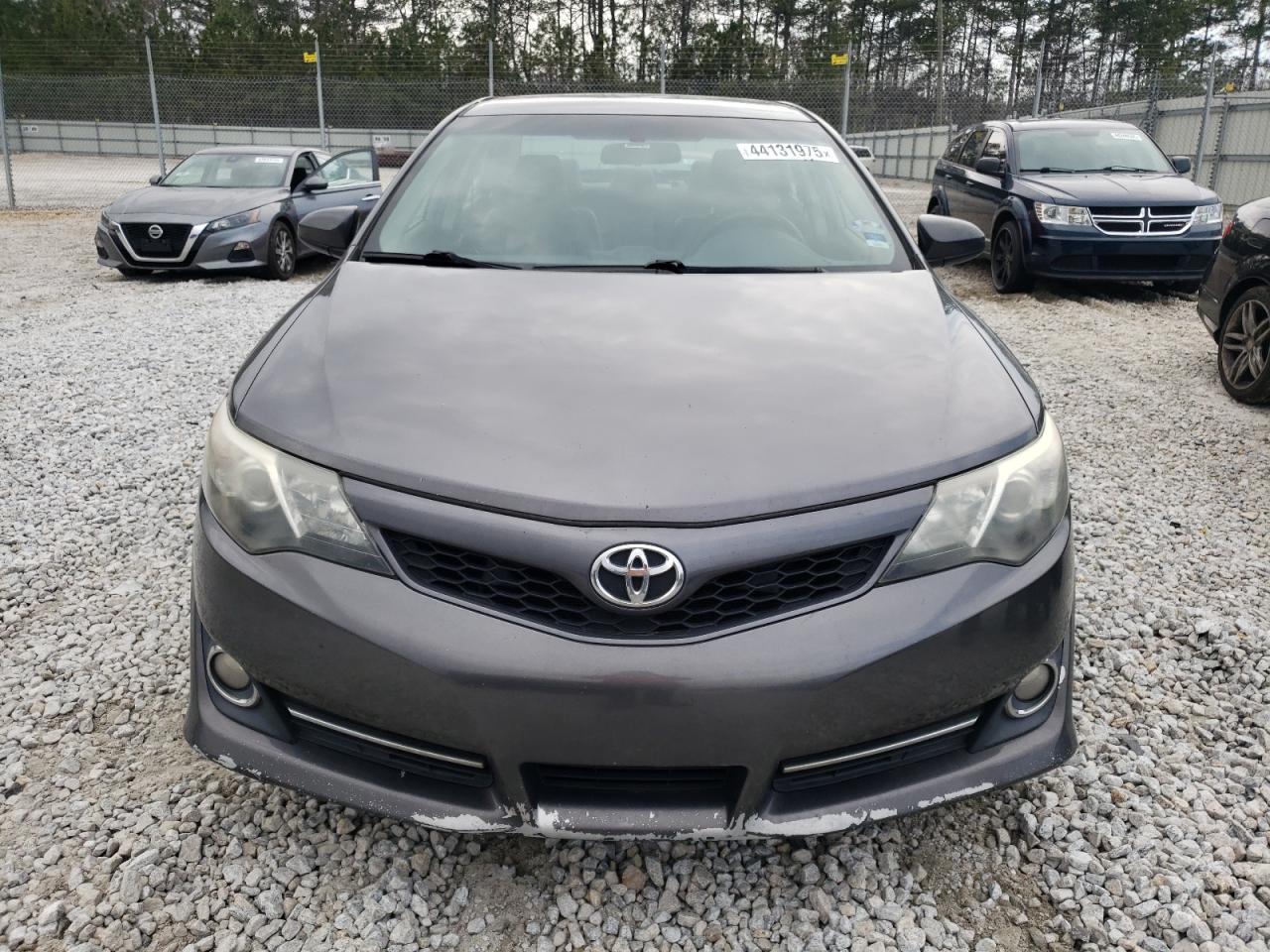 2014 Toyota Camry - Image 5