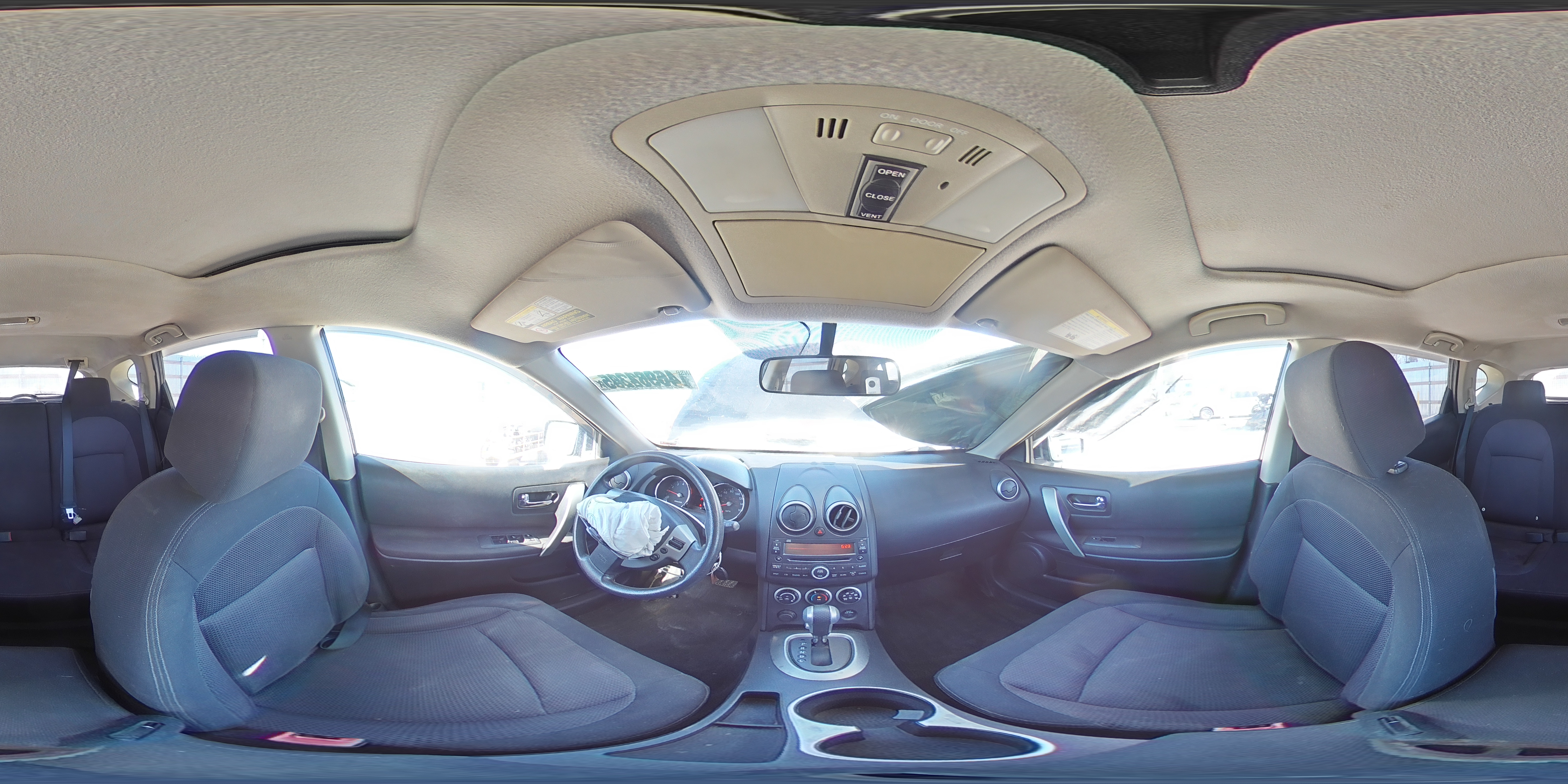 2010 Nissan Rogue - Image 14