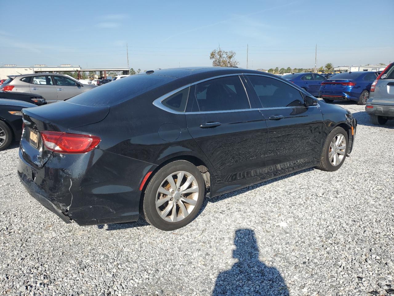 2015 Chrysler 200 - Image 3