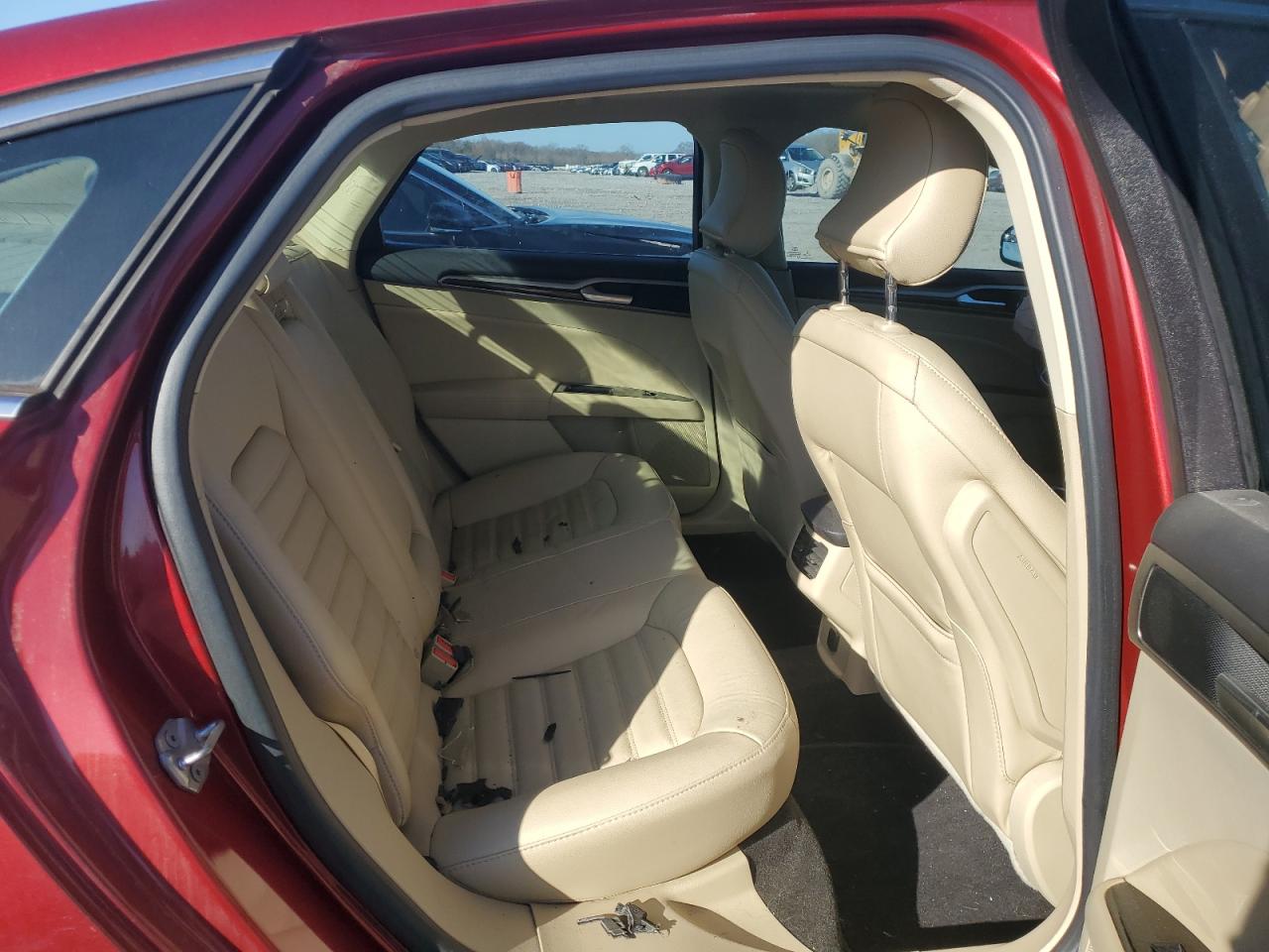 2016 Ford Fusion - Image 10