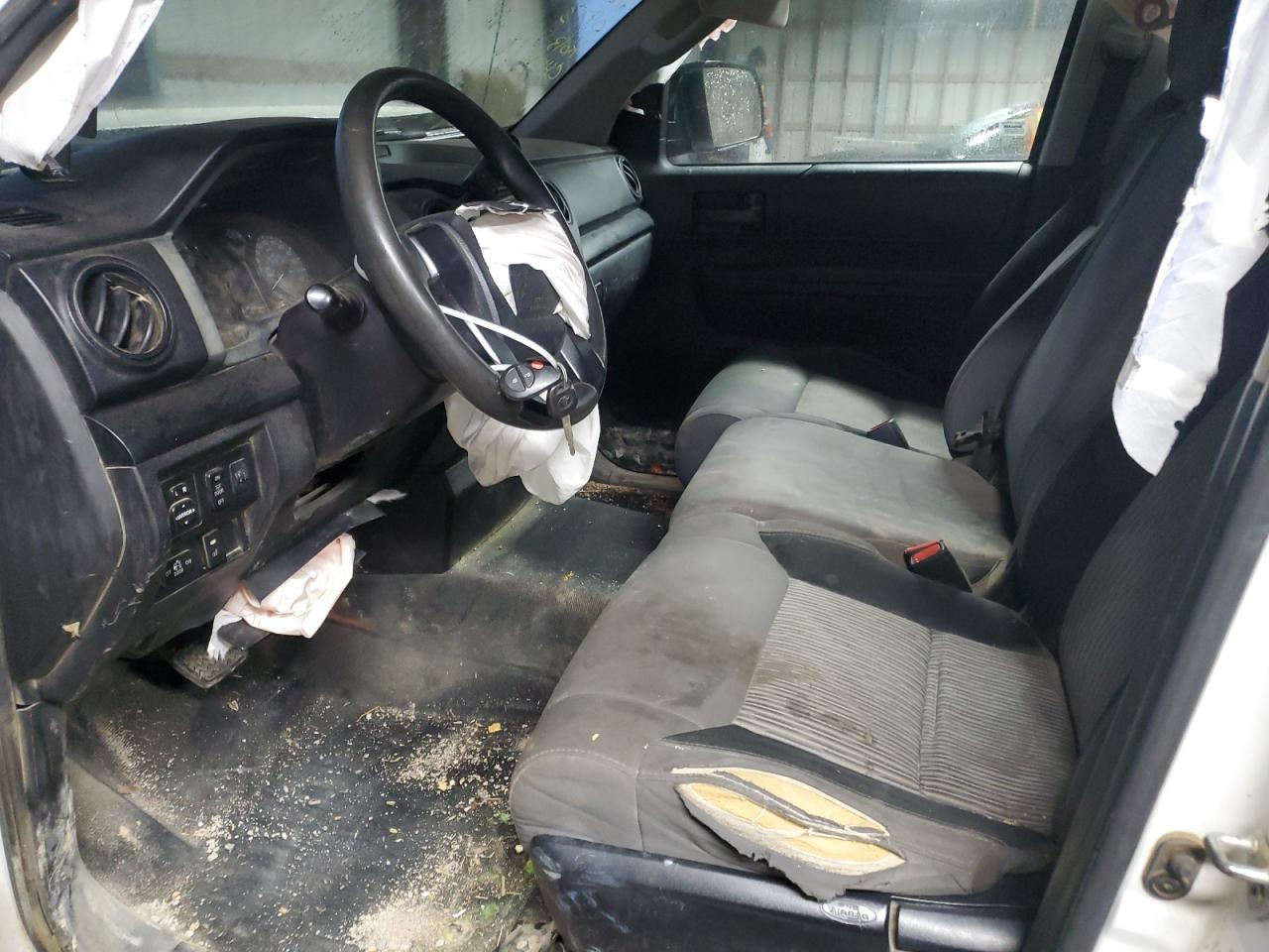 2016 Toyota Tundra - Image 7
