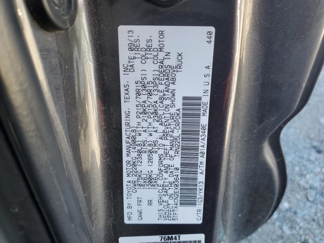 2014 Toyota Tacoma - Image 12