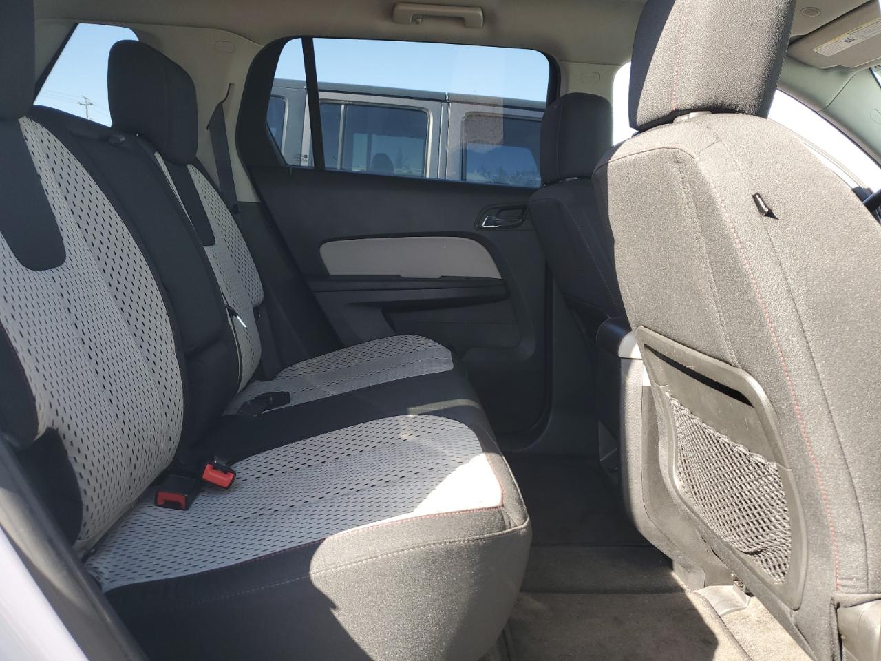 2011 GMC Terrain - Image 11