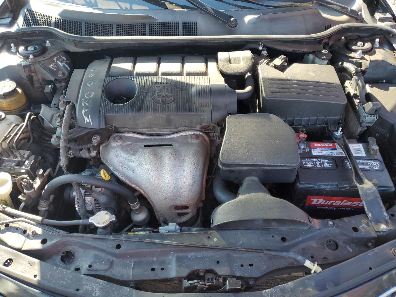2011 Toyota Camry - Image 11