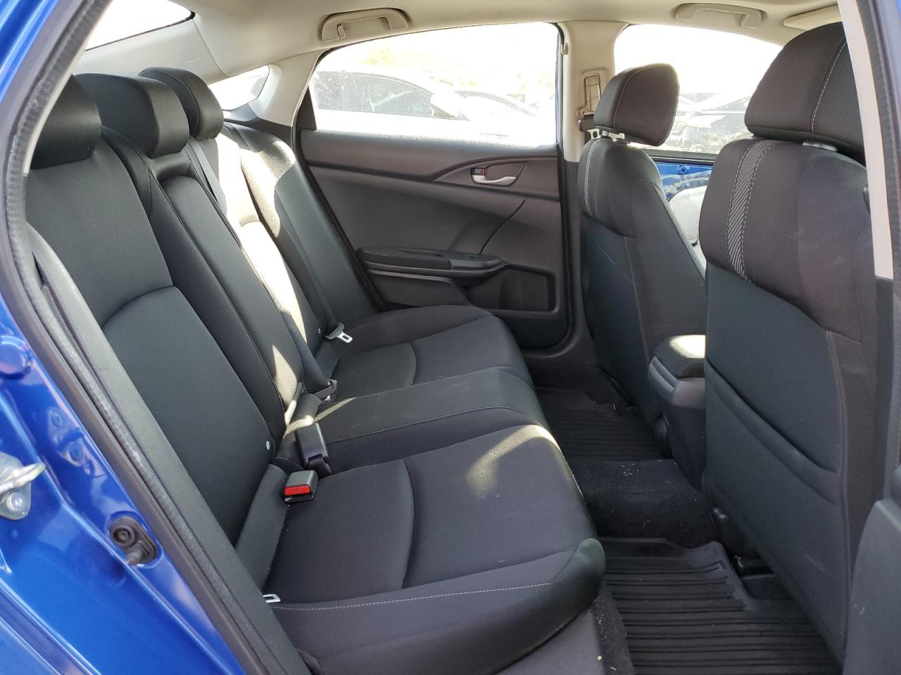 2016 Honda Civic - Image 10