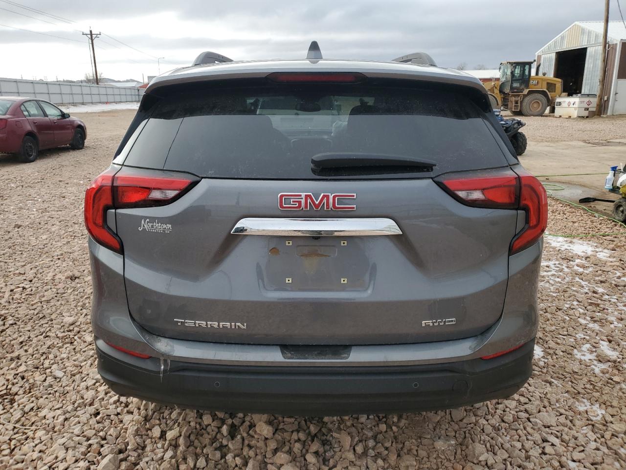 2021 GMC Terrain - Image 6