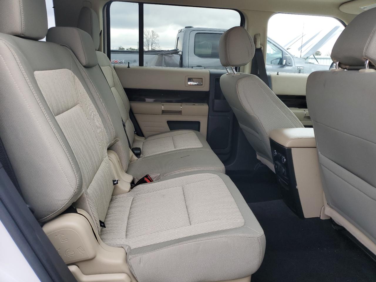 2014 Ford Flex - Image 11