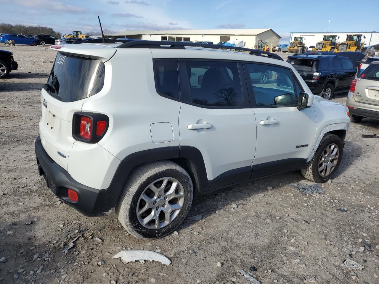 2018 Jeep Renegade - Image 3