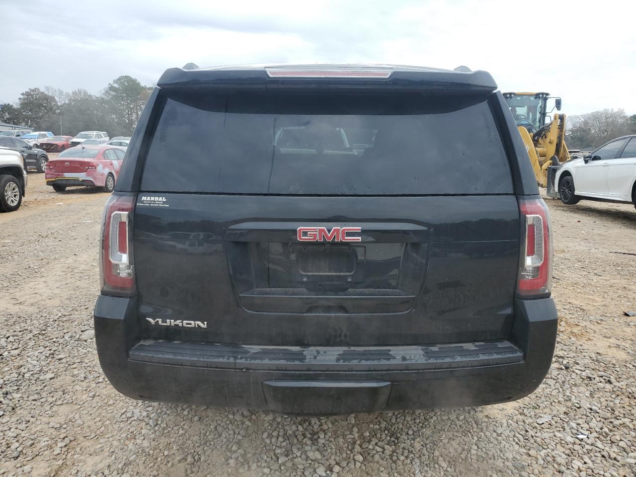 2016 GMC Yukon - Image 6