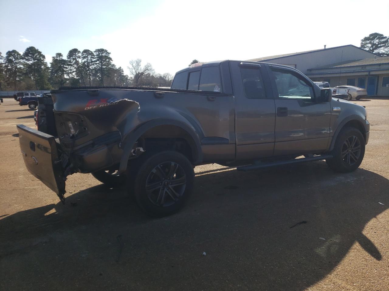 2004 Ford F-150 - Image 3