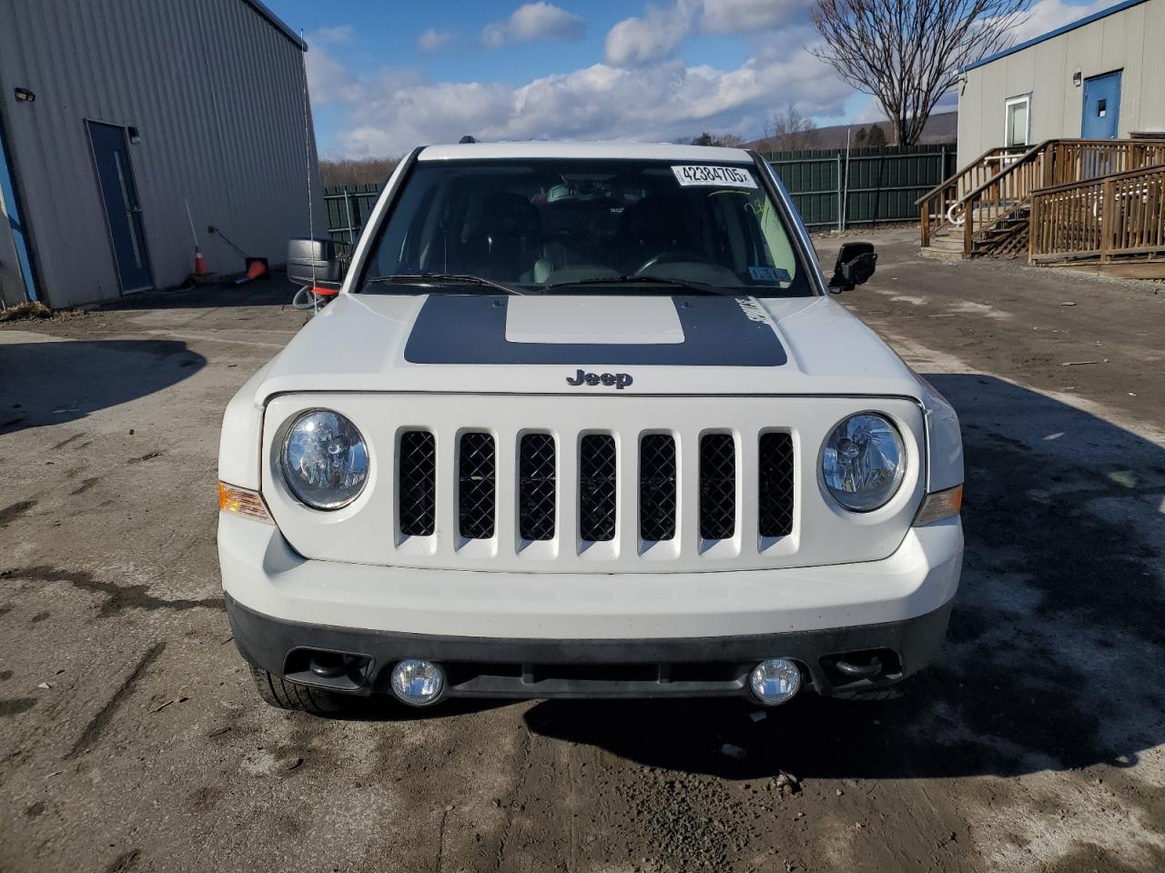 2016 Jeep Liberty (Patriot) - Image 5