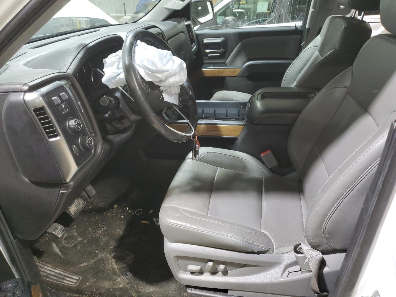 2014 Chevrolet Silverado - Image 7