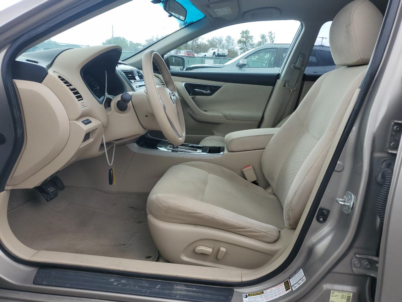 2014 Nissan Altima - Image 7