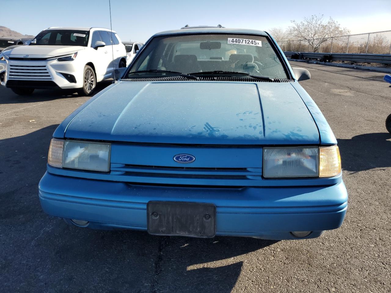 1992 Ford Tempo - Image 5