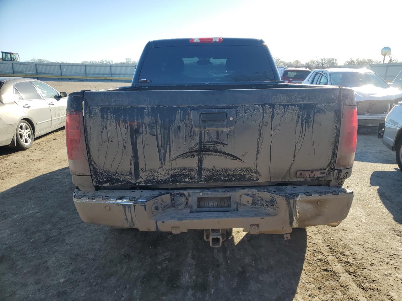 2011 GMC Sierra - Image 6