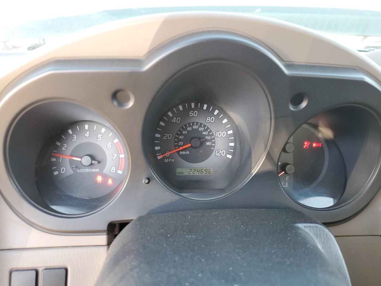2002 Nissan Navara (Frontier) - Image 9