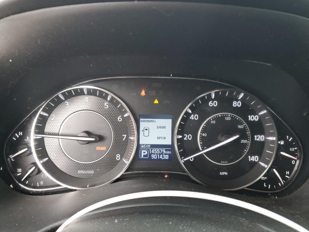 2017 Nissan Armada - Image 9