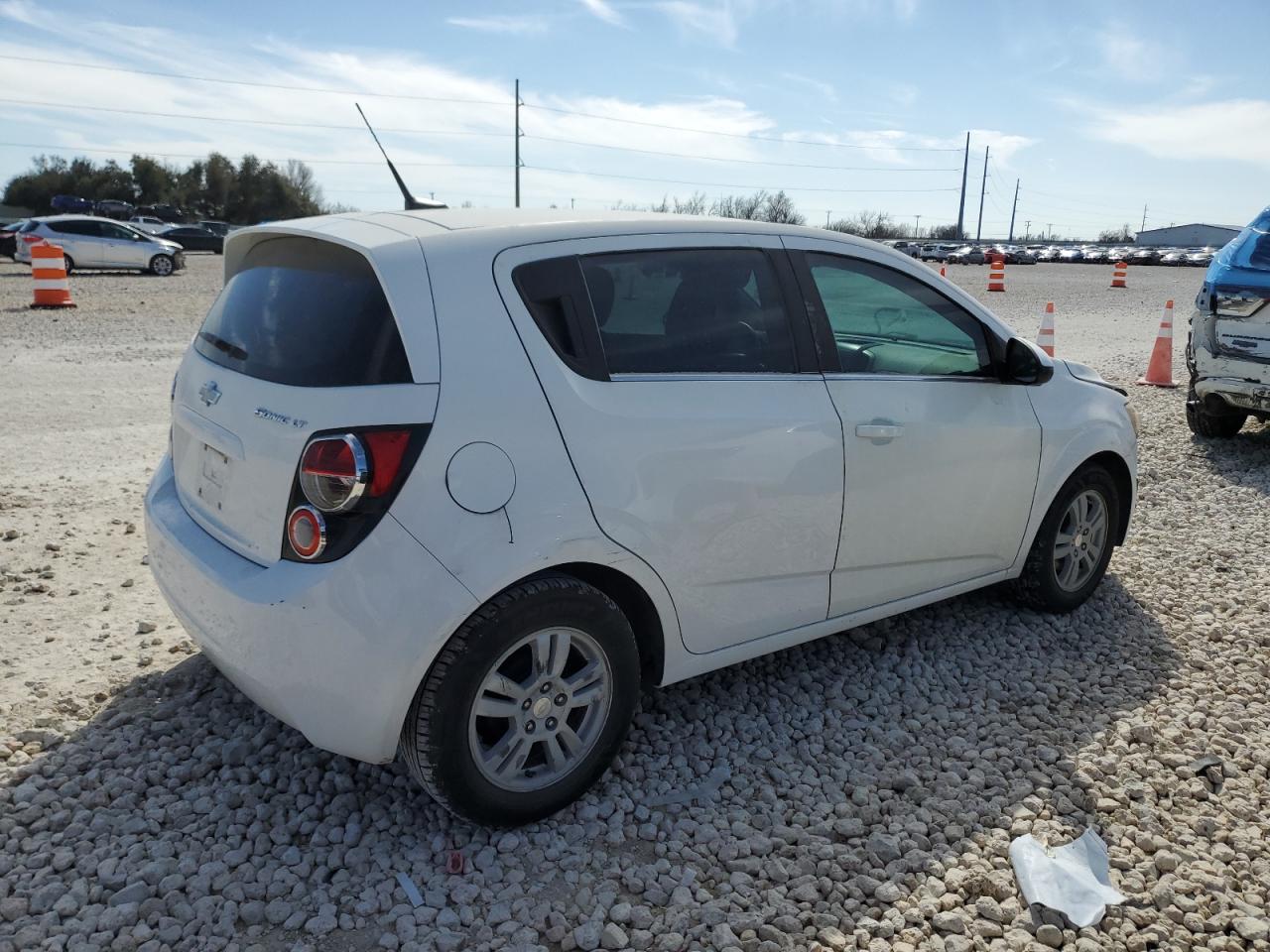 2014 Chevrolet Sonic - Image 3