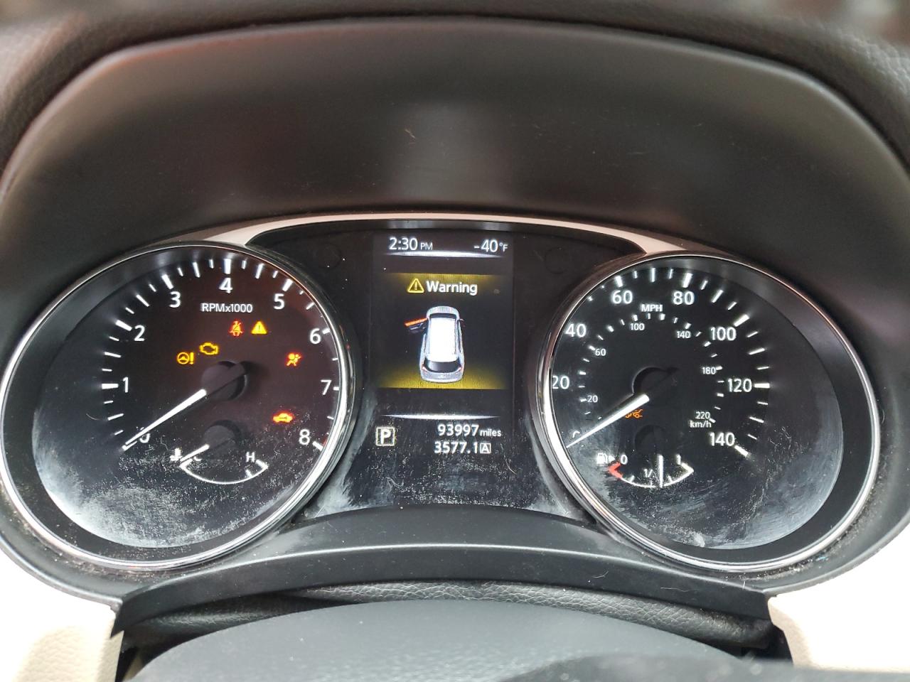 2016 Nissan Rogue - Image 9