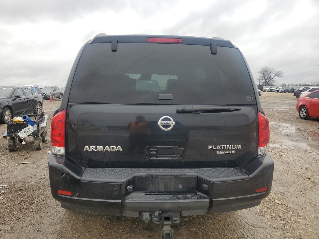 2015 Nissan Armada - Image 6