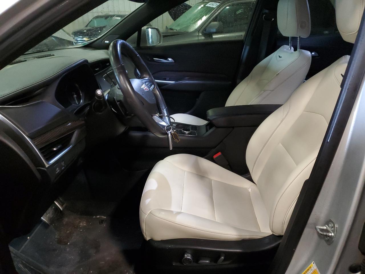 2020 Cadillac XT4 - Image 7
