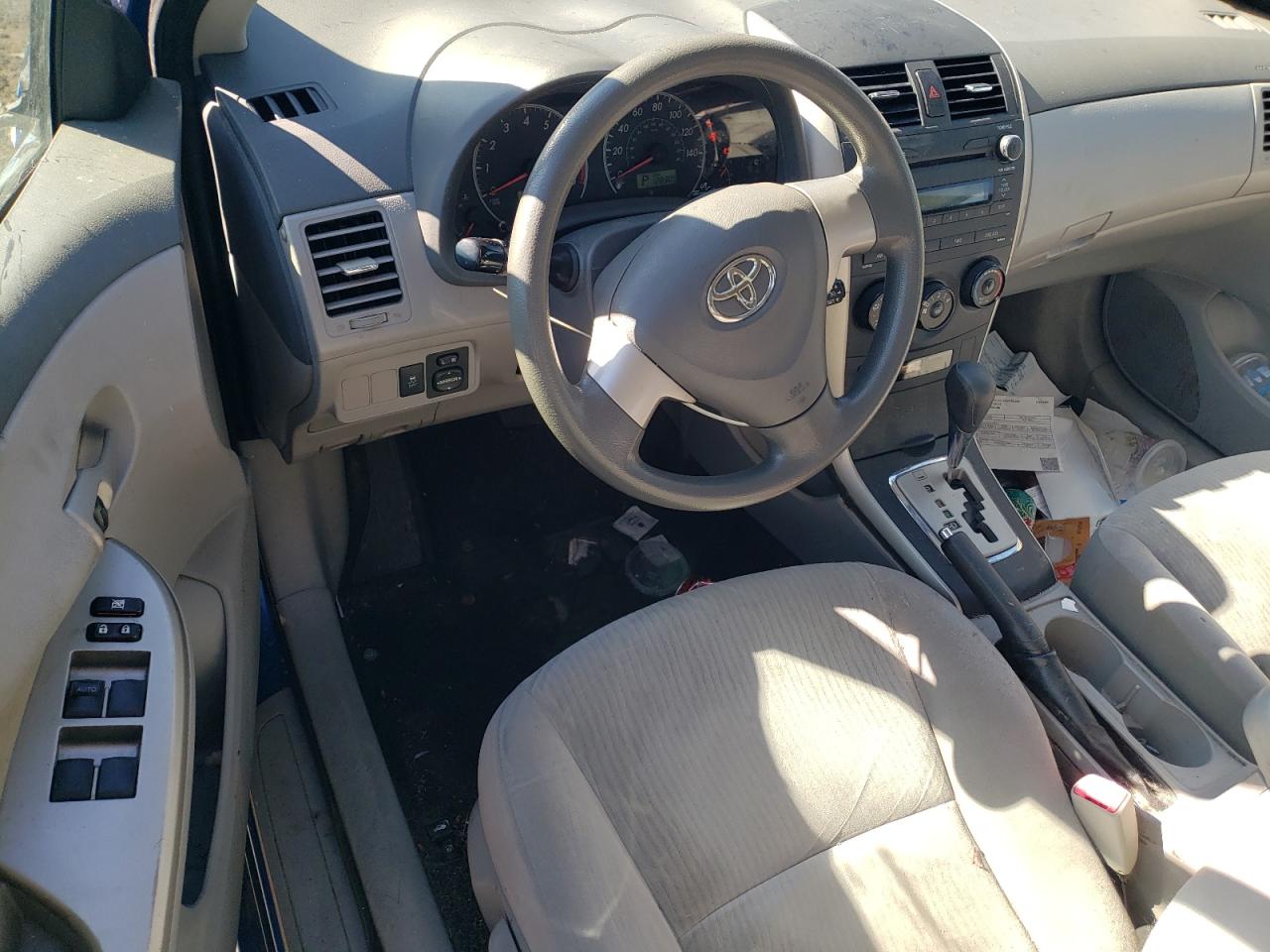 2010 Toyota Corolla - Image 8