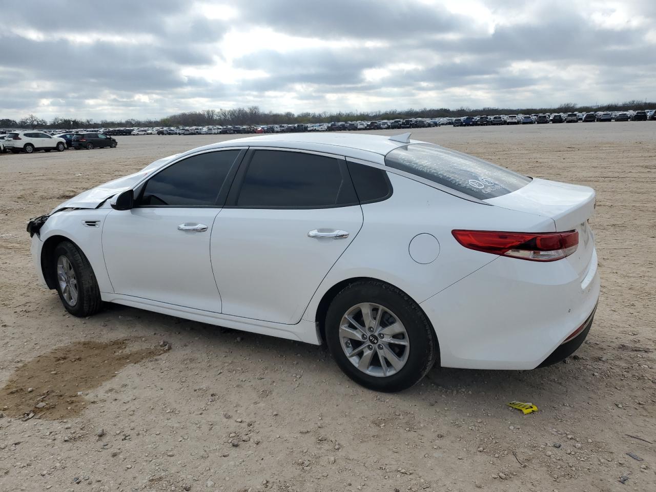 2018 Kia Optima - Image 2