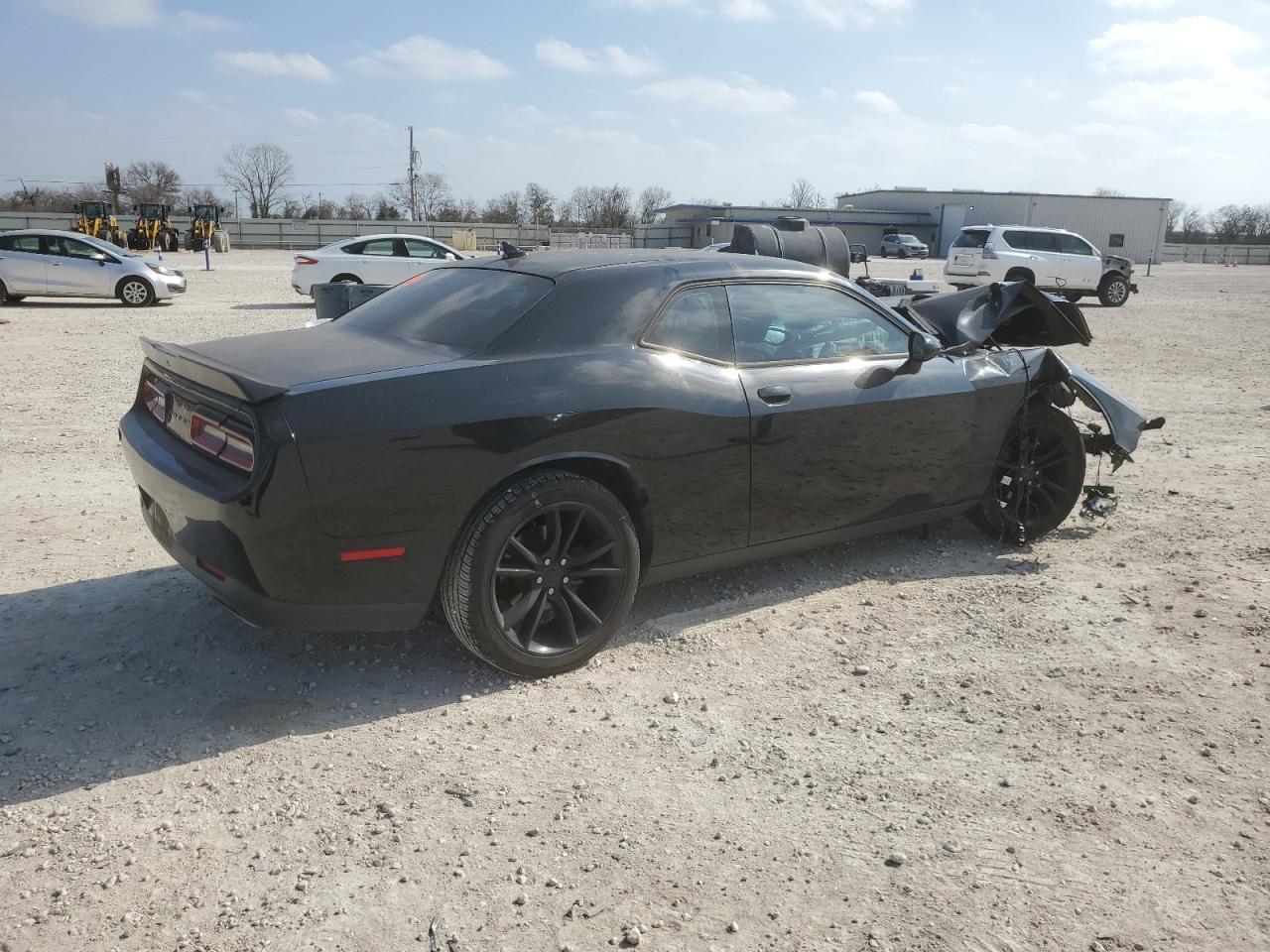 2016 Dodge Challenger - Image 3