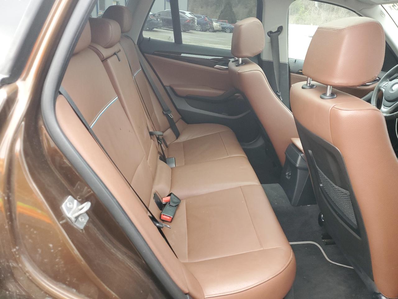 2013 BMW X1 - Image 10