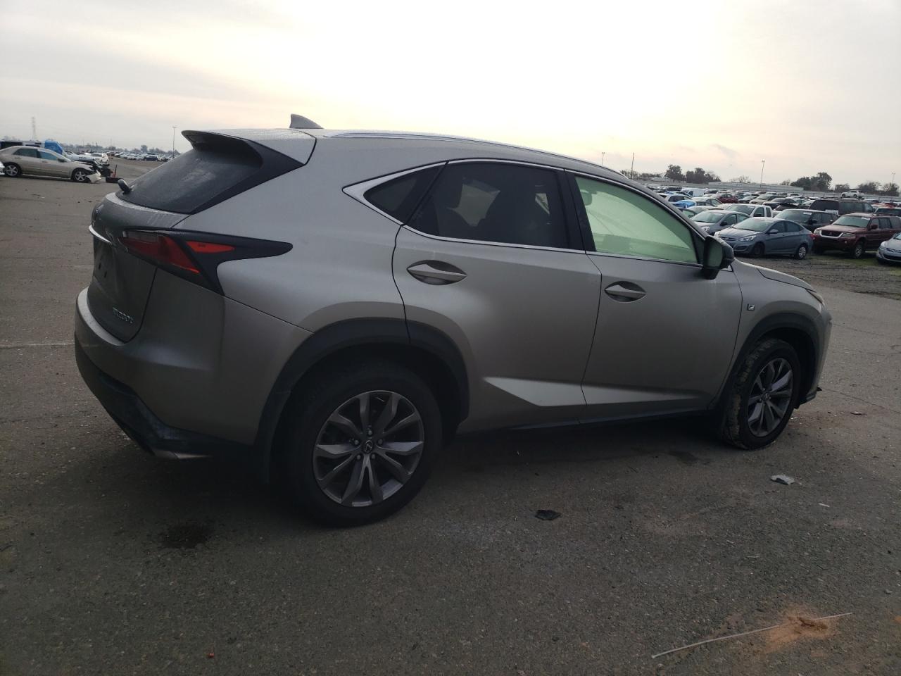 2015 Lexus NX - Image 3