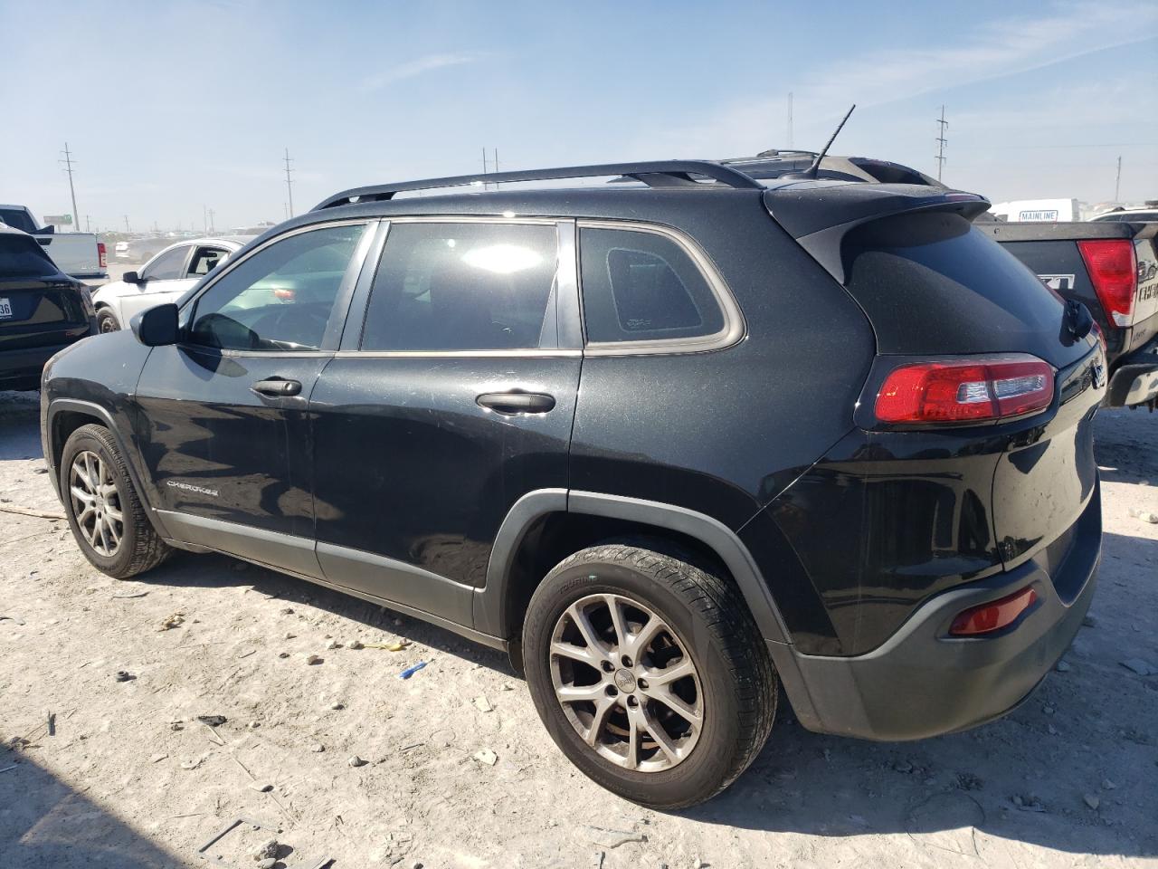 2015 Jeep Grand Cherokee - Image 2