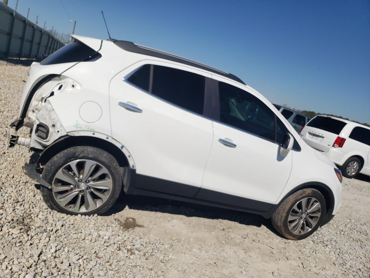 2020 Buick Encore - Image 3