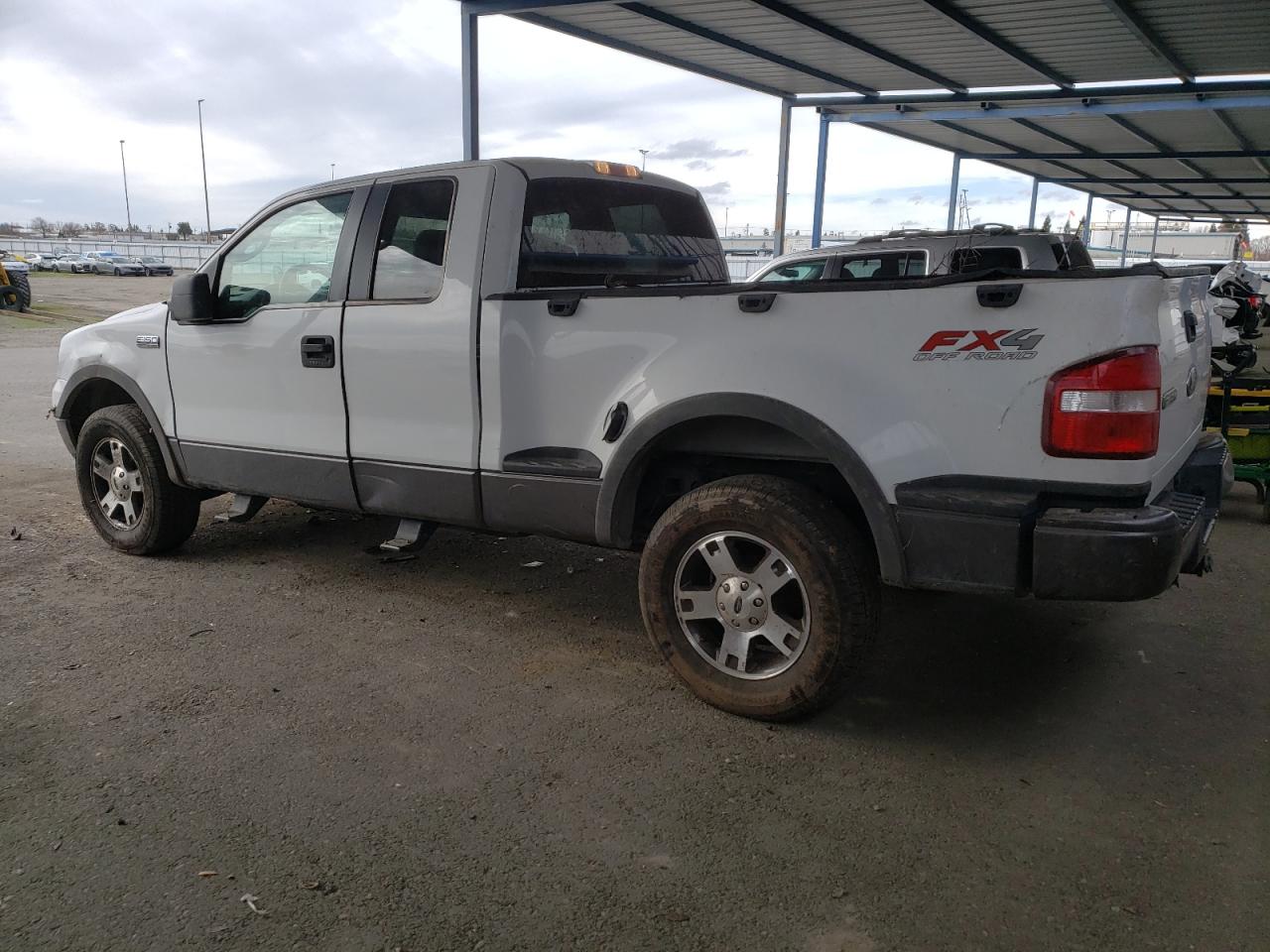 2005 Ford F-150 - Image 2