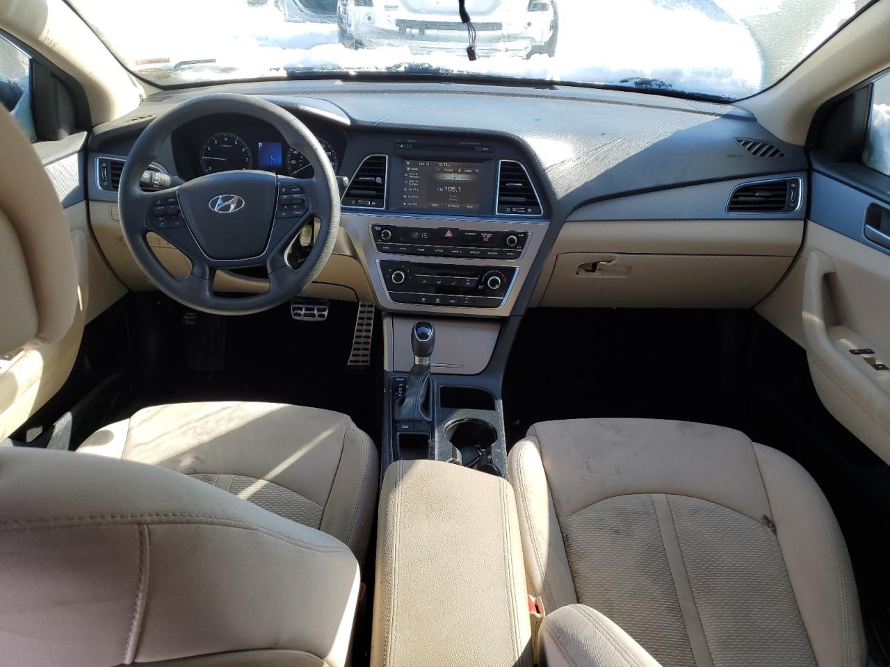 2017 Hyundai Sonata - Image 8
