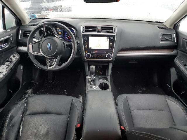  SUBARU OUTBACK 2018 Серебристый