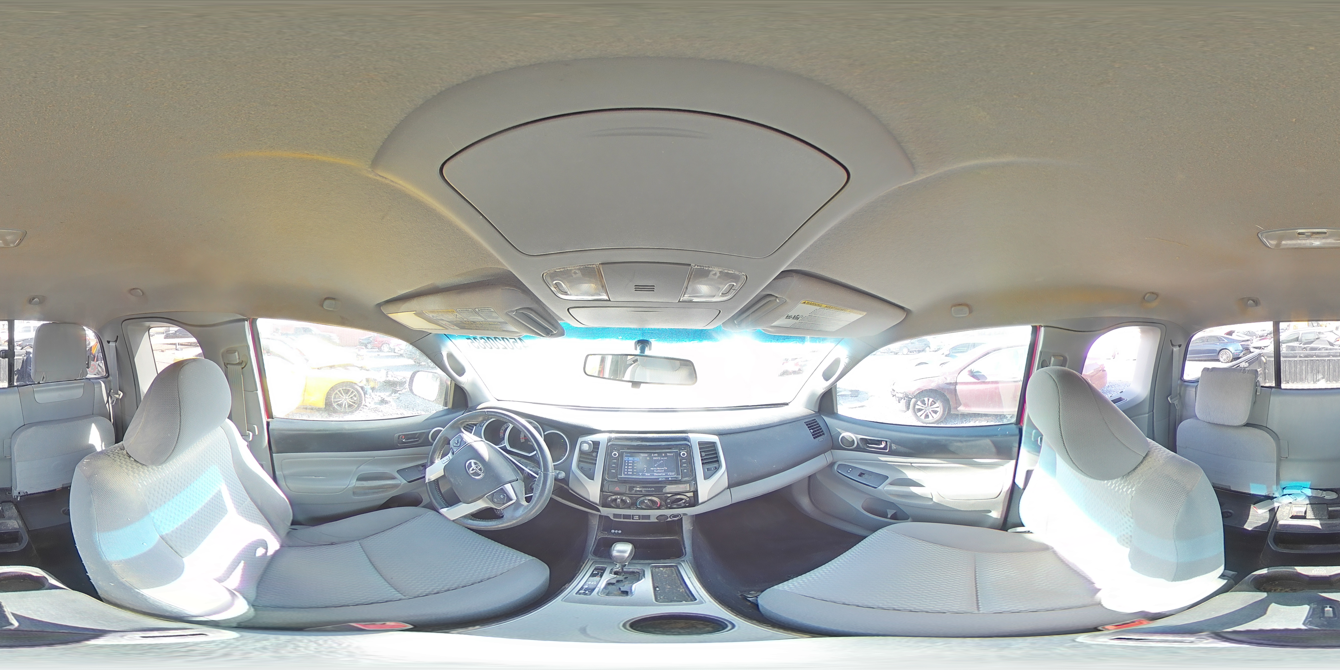 2015 Toyota Tacoma - Image 15