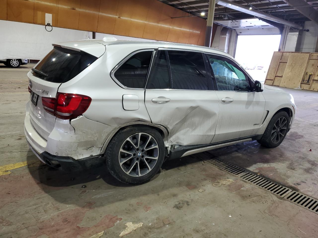 2017 BMW X5 - Image 3