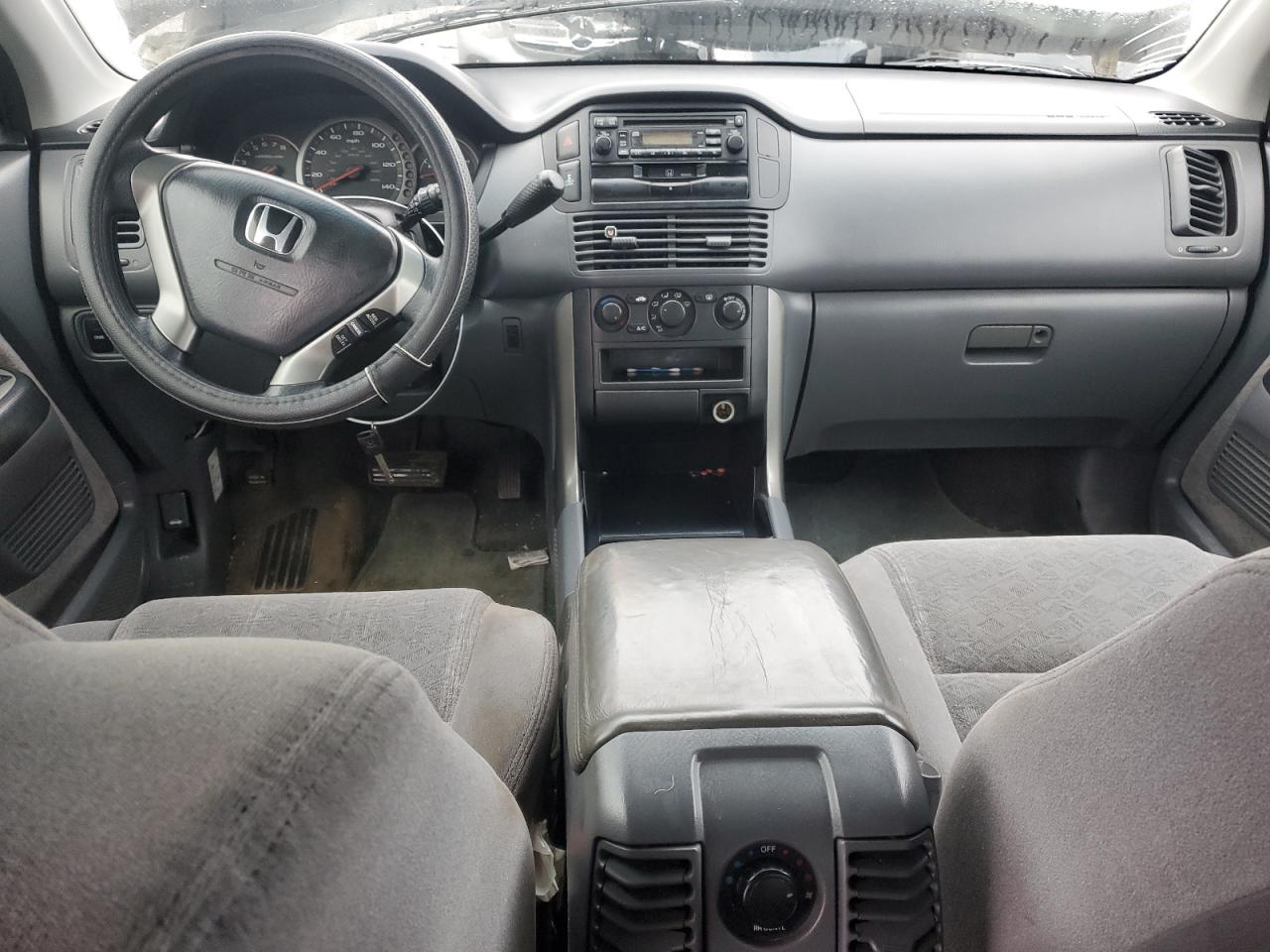 2004 Honda Pilot - Image 8