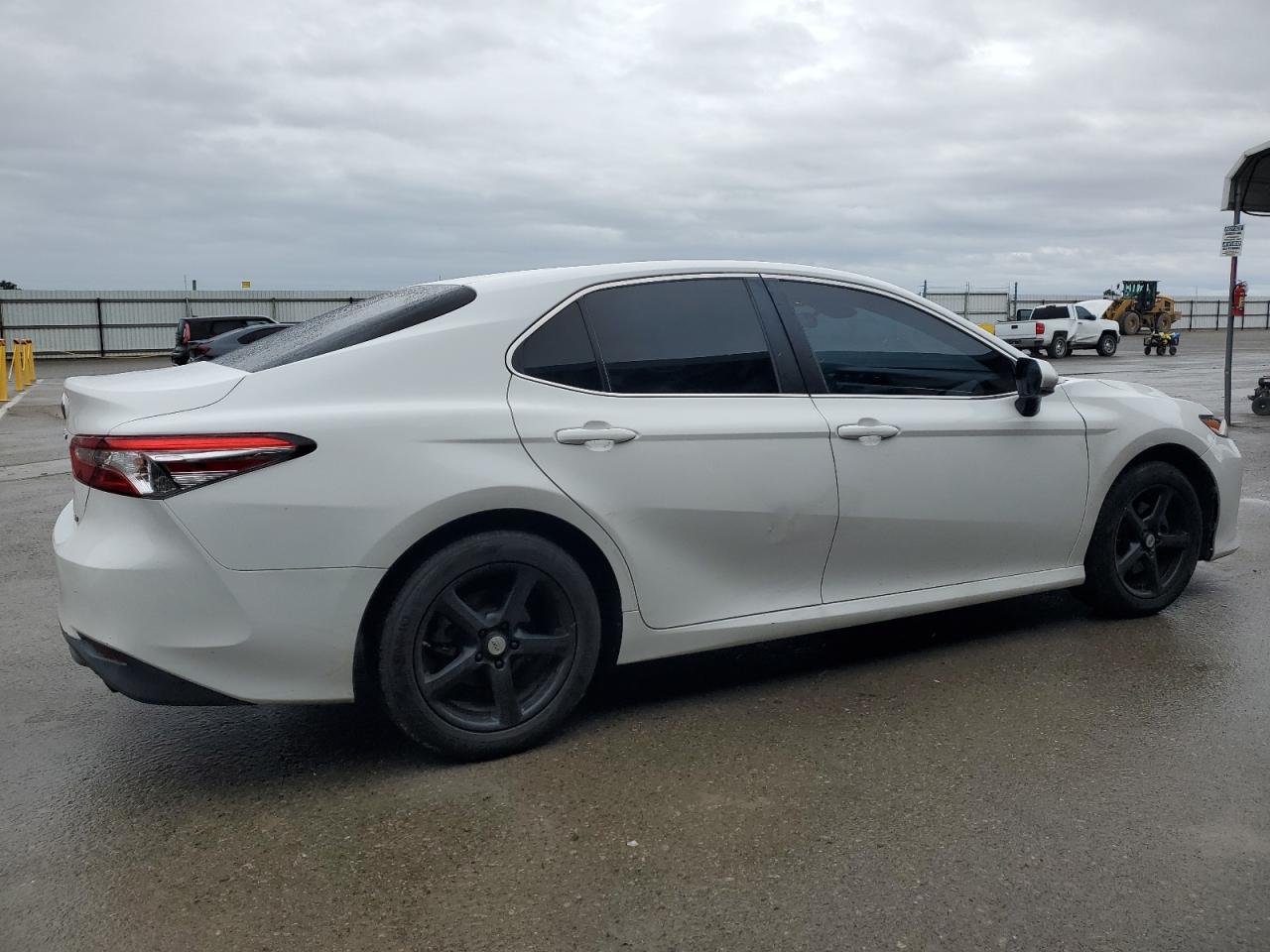 2018 Toyota Camry - Image 3