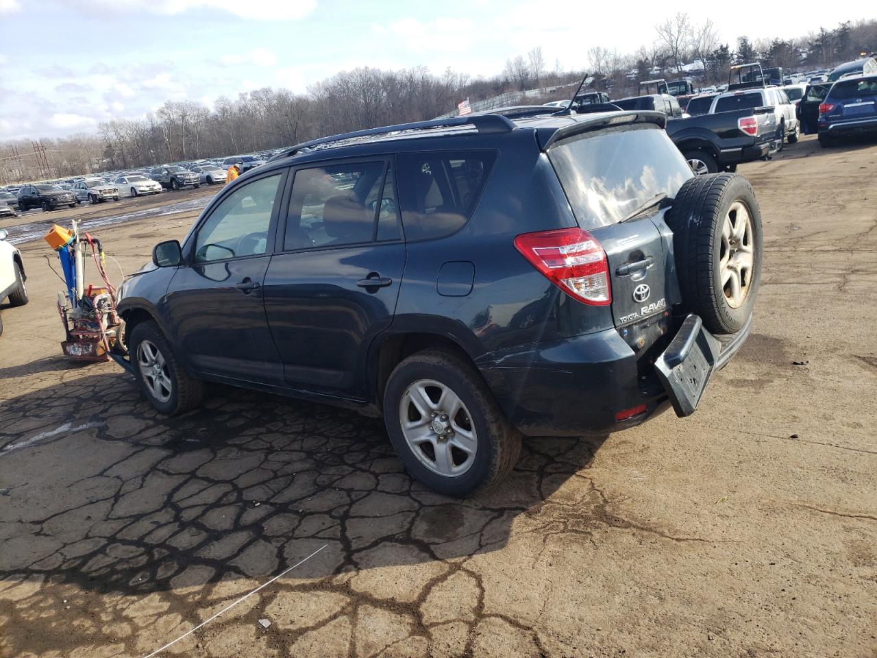 2009 Toyota RAV 4 - Image 2