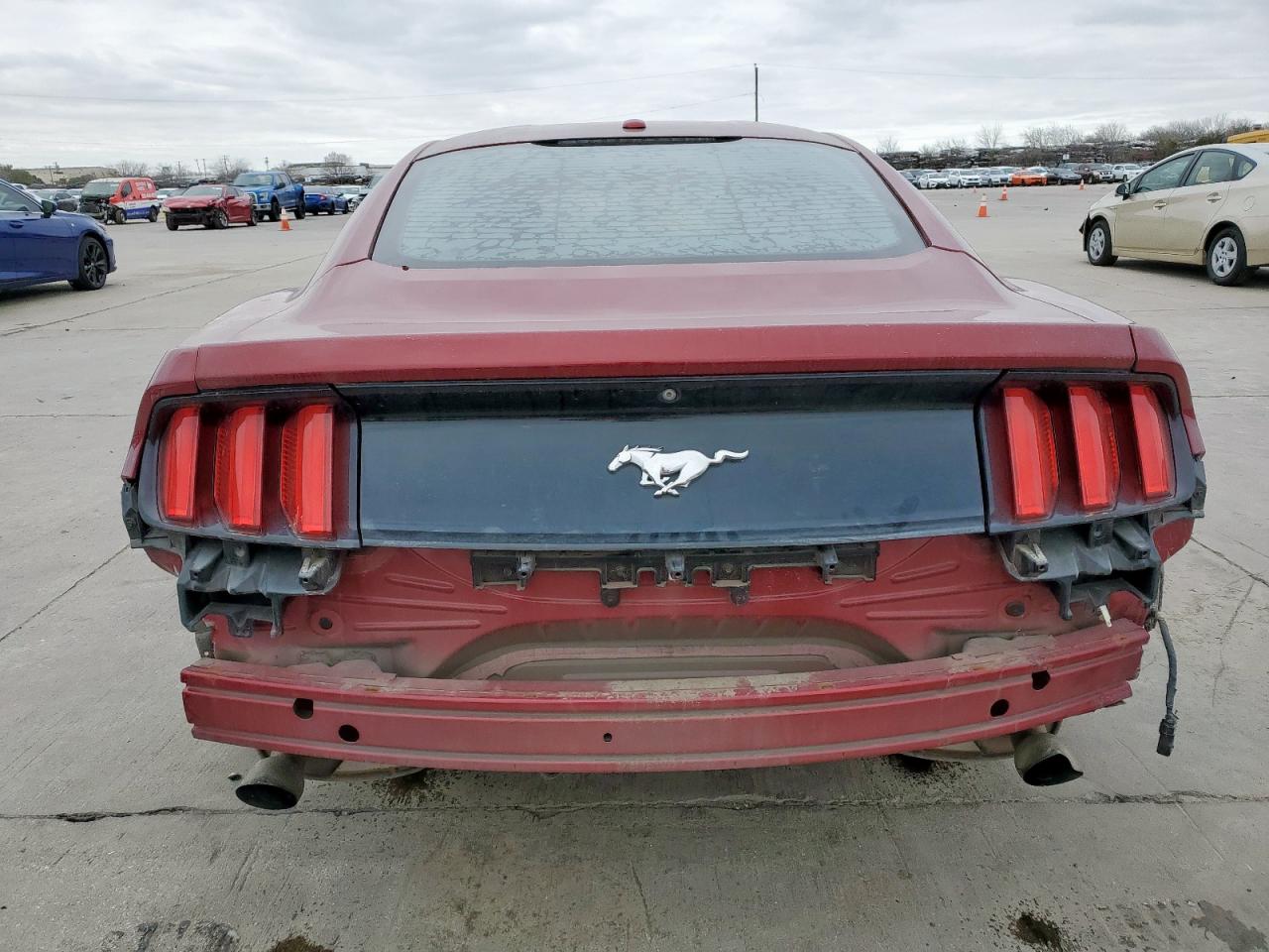 2016 Ford Mustang - Image 6