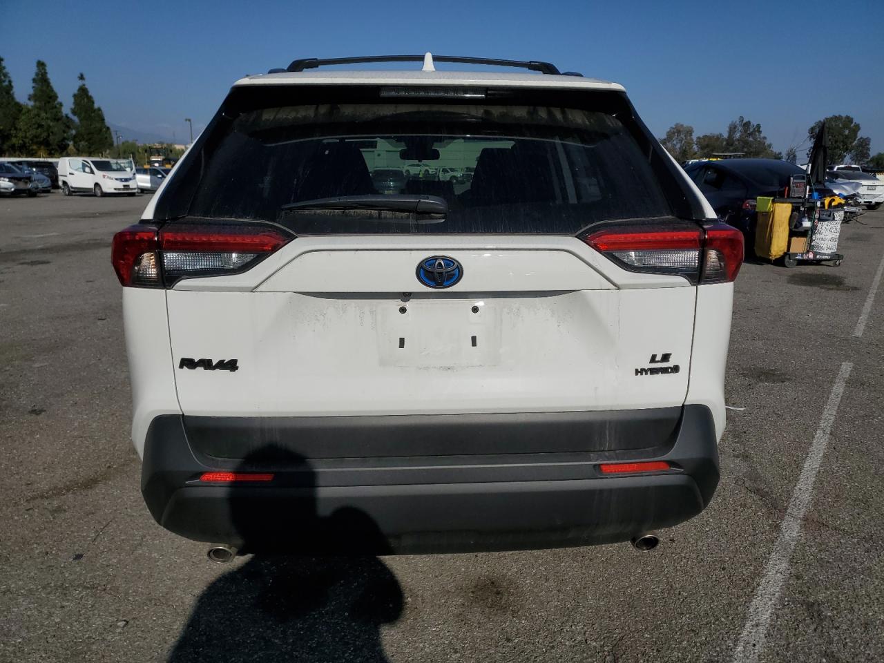 2024 Toyota RAV 4 - Image 6