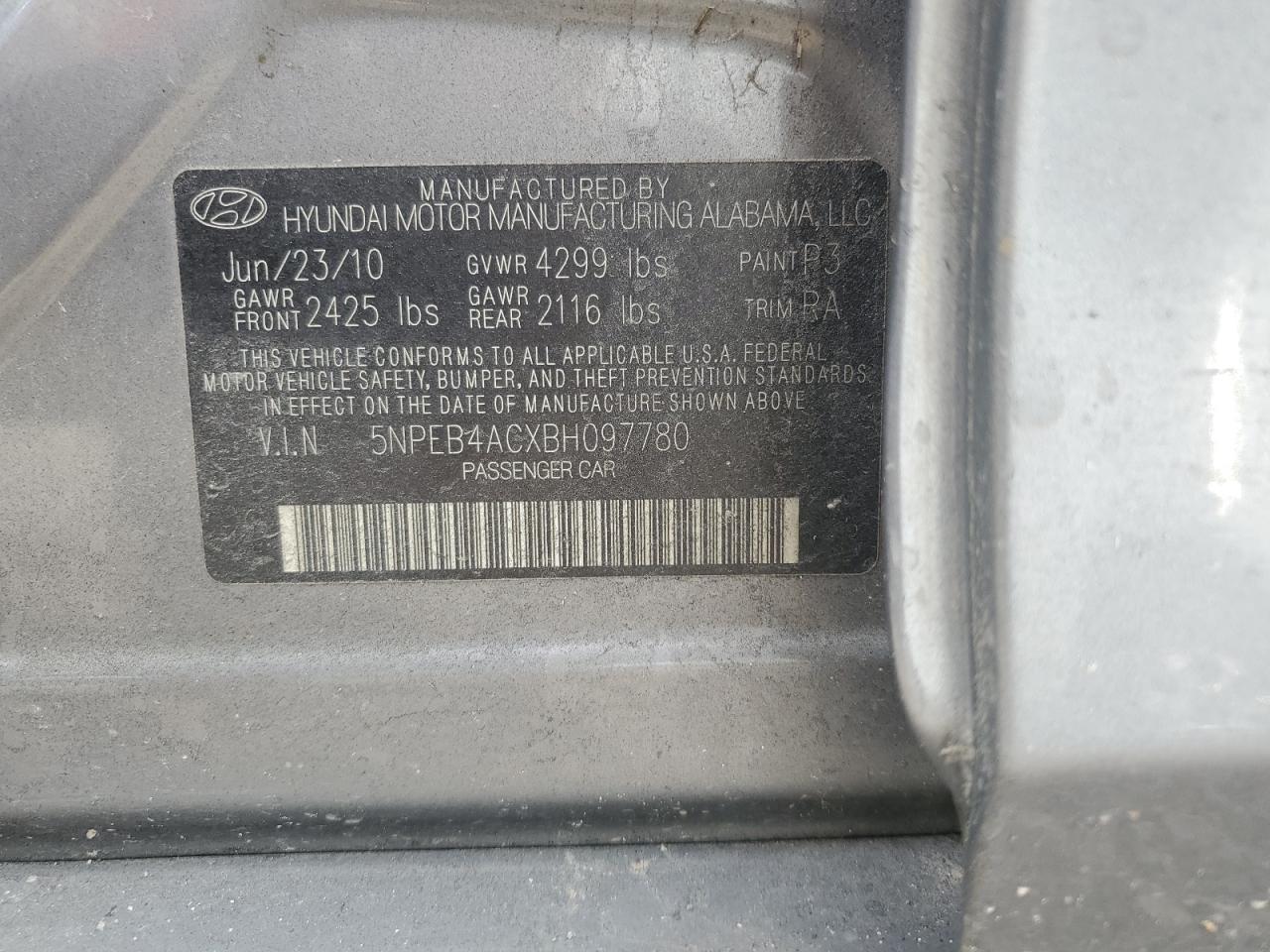 2011 Hyundai Sonata - Image 13